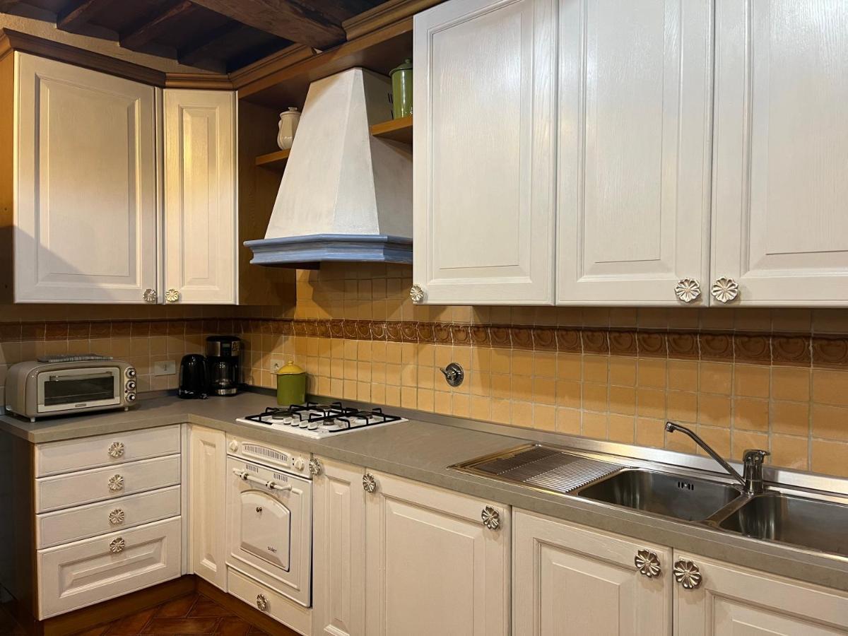 Il Fiorino Di Badia Apartment Badia A Passigano Bagian luar foto